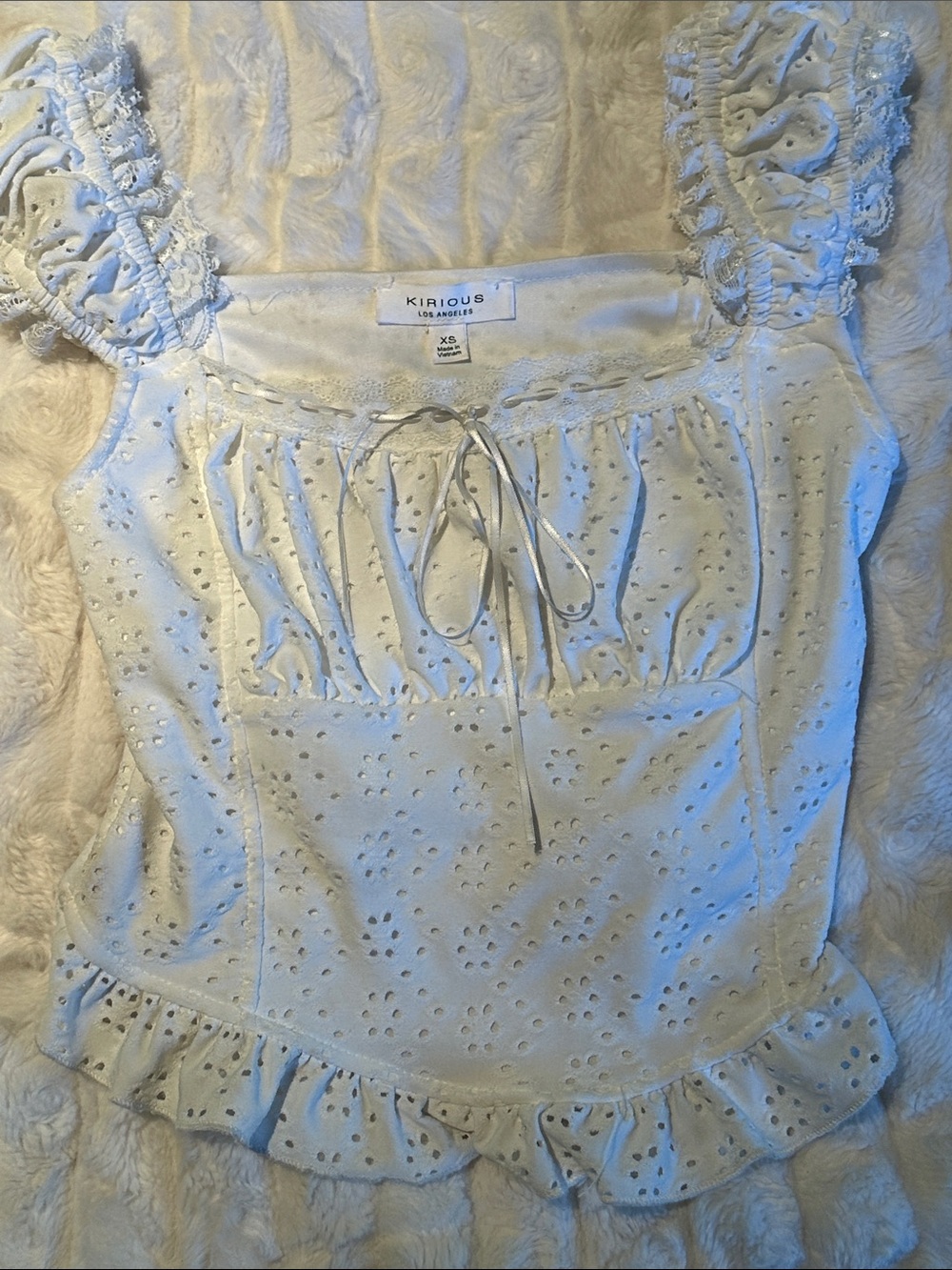 White Eyelet Ruffled Tank Top - Picture 6 of 6